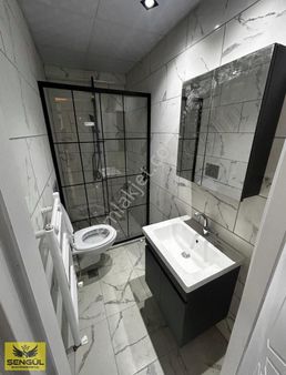 Şengül Gayrimenkul'den Bayramyerinde Satılık 2+1 Apart