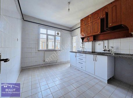 Nenehatun Mahallesi 2+1 120 M2 Ara Kat Daire
