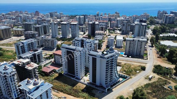 Mahmutlar Mahallesi'nde Ultra Lüks Site İçerisinde 1+1 Kiralık Daireler Green Ocean Sitesi