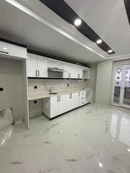 Kabal Gayrimenkulden | Hastane Bölgesinde 3+1 Daire