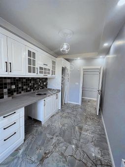 Kabal Gayrimenkulden Işık Alan, Ferah Ve Kullanışlı 2+1