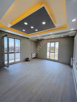 Kabal Gayrimenkulden Şık Ve İskanlı 2+1 Lüks Daire