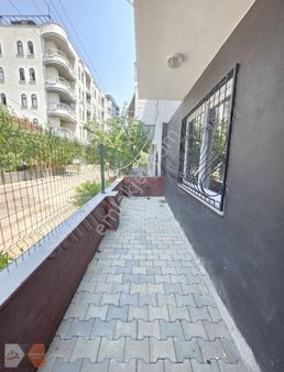 Mersin Demircanlar Gurme Arkası 50. Yıl Mah. 2 Katlı 3+1 Ve 1+1