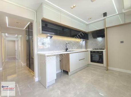 Startkey Muga Girne Bulvarına 20 Mt Mesafede Satılık 3+1 Daire