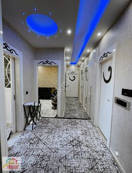 Akkent'in Gözde Yerinde Uygun Fiyatlı 3.5+1 Kat Bahçeli Daire