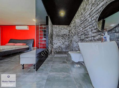 Kemerağzında Ultra Lüks 5+1 Villa