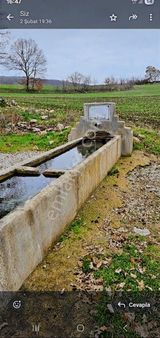 7800m İki Katlı Bağevi Ciftlik Hob Asvalta 75m Düz Suyu Başında