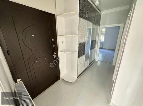 Emlakyumdan Nasuhdede Parkı Dedem Market Yanı 2+1 Yeni Kiralık