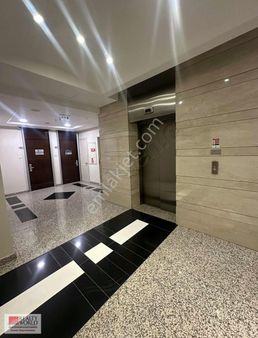 Tekstılken Koza Plaza 150 M2 Masrafsız Kıralık Ofıs