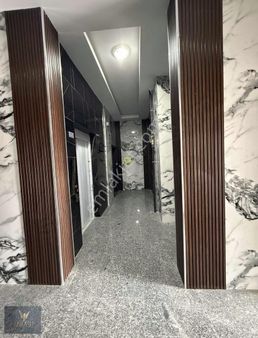 Tuzla Aydınlı'da Geniş Daire Arayanlara Özel 3.5+1 Sıfır Daire