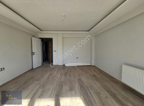 Yeni Mahallede 2+1 Arakat Satılık Daire