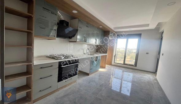 __takaslı Havuzlu Sıfır Katda Fırsat Dairesi 2+1__