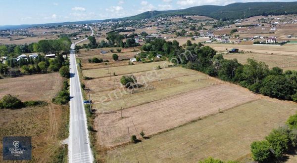 Binkılıçta Ana Asfalt Üzerinde 247 Metrekare Satılık Arazi