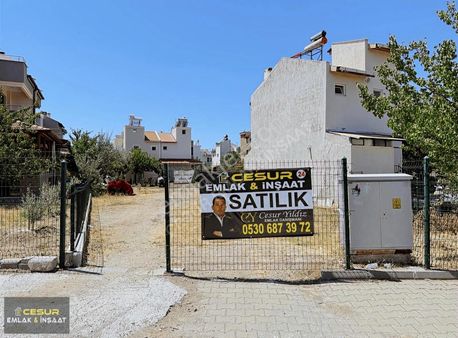 İzmir Dikili Salihleraltı Gazeteciler Sitesinde Satılık Arsa