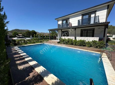 Marmaris Hisarönü'nde Muhteşem Villa