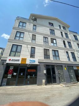 Ottodan Aile Sitesinde Geniş 2+1 Satılık Daire