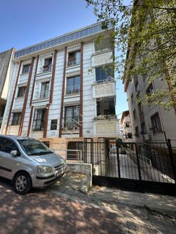 Avcılar Cihangirde 2+1 1.kat 7 Yaşında İskanlı Kaymakamlık Dibi