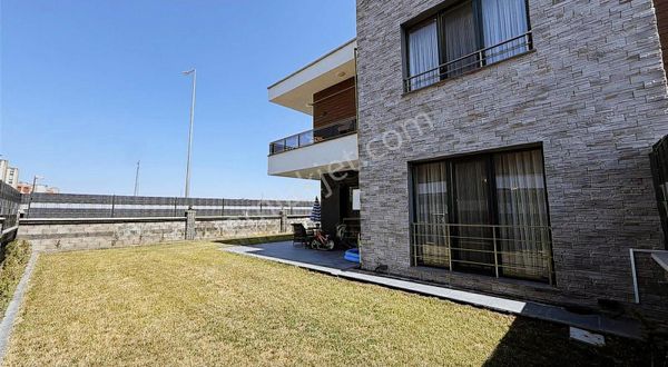 Emlak Ofisimden İldem Cadde Villaları Satılık Ultra Lüks Villa