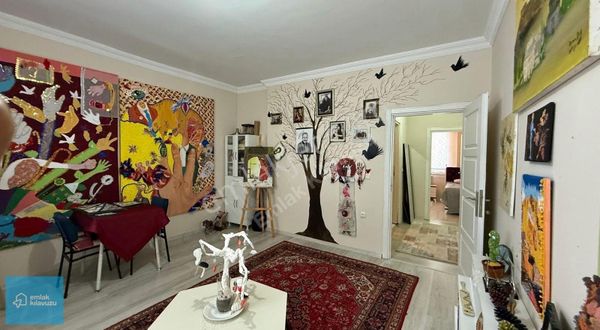 Emlak Kılavuzu'ndan İstasyon Mahallesinde Satılık 3+1 Daire