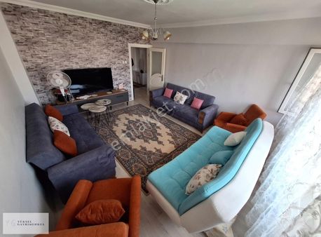 Yeni Mahallede Satılık Ara Kat Daire