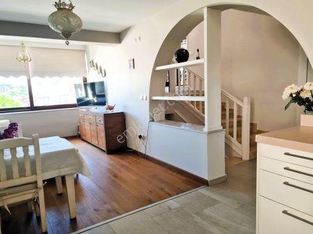 Bodrum Bağla Bankev Sitesinde Satılık Üst Dubleks Daire