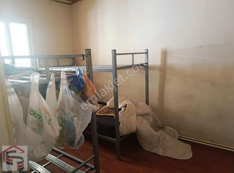 Sezer Emlak Halit Kacır'dan Kiralık 2 Katlı Müstakil Ev