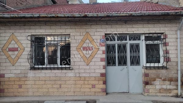 Erkam Emlaktan Müstakil Ev Bahçeli Uygun