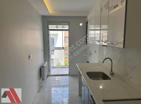 Sümbüller'den Aü İçem Yakını İskanlı Balkonlu Arakat Geniş 2+0