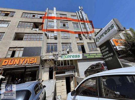 Ankara Altındağ Sitelerde Katta Kiralık 500 M2 İşyeri..