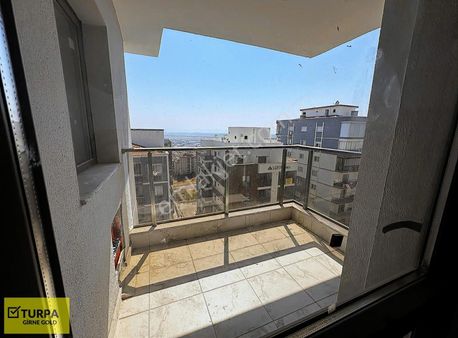 Çiğli Esentepe'de 2+1 Satılık Daire