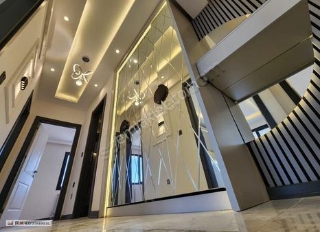 Fx'den Yenikent'de_2+1_site İçerisinde_ultra Lüx Daireler