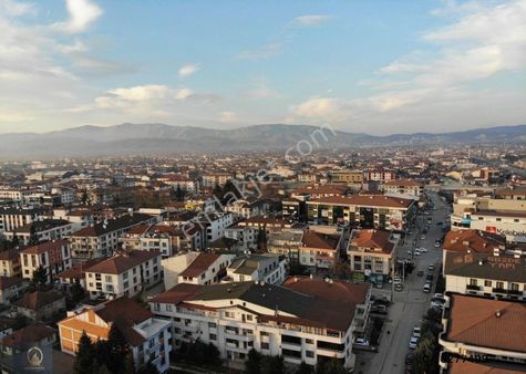 Öğretmen'den Şehrin Tam Kalbinde Fırsat 6+1 220m2 Dublex