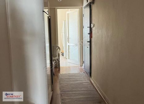 Bornova Erzene De Satılık 2+1 Fırsat Daire