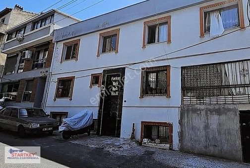 Karşıyaka Şemiklerde Satılık 3+1 Fırsat Daire