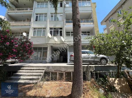 Fırsat! Cevizli'de E5 E 2.parsel Satılık Dükkan