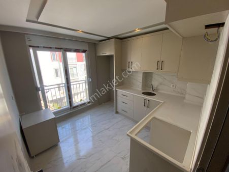 2+1 Ebeveyn Banyolu Kat Seçenekli Sıfır Daireler