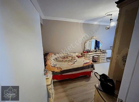 Karasu Çınar Gayrimenkul"den Merkezi Konumda 3+1 160 M2 Daire