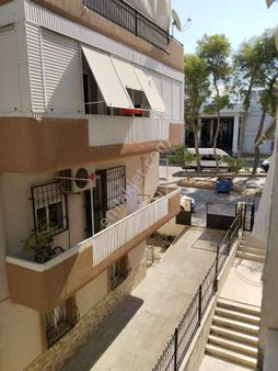 Turyap Buca'dan Kapalı Pazaryeri Karşısı Kiralık 3+1 Daire