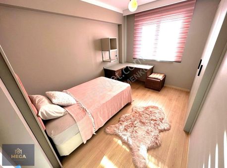 Mega'dan Ovacık Merkez'de Yerden Isıtma+3 Banyolu Sıfır 4+1 Site