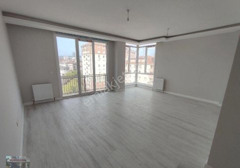 Orhantepe Mah.ebeveyn Banyolu Geniş Kullanışlı 3+1