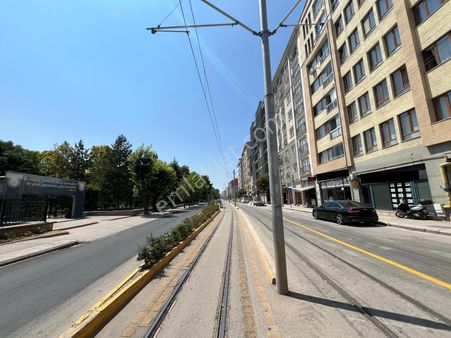 Bess'den Gazi Yakup Satar Caddesi Üzeri Satılık İş Yeri