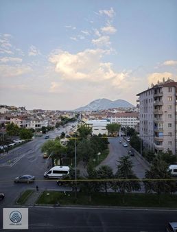 Selçuklu 3+1 Manzaralı İçi Yapılı Daire