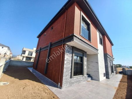 Gömeç Artur Yolu Üzerinde Satılık 3+1 Villalarımız