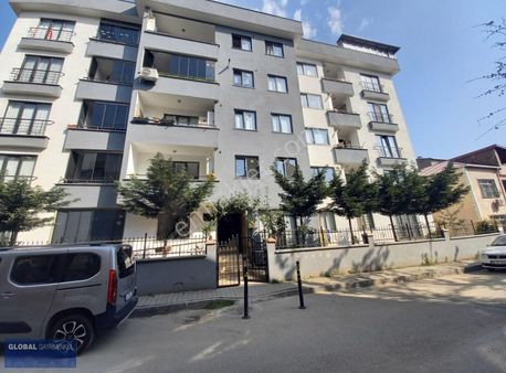 Merkezi Konumda Ana Caddeye,marmaraya Yakın Satılık 3+1 Daire.