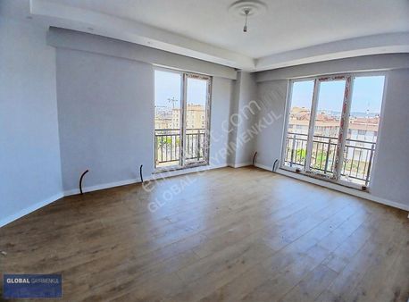 Global'den Yayla Mah'de, Ara Kat 104 M2, Geniş 2+1 Daire