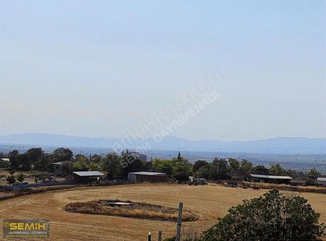 Semih'den Ebeköyde Köye 200 Metre Şehir Köy Manzaralı Arazi