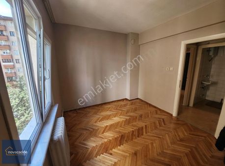 Nova Cadde'den Sahreycedit' Geniş Ferah Hazır Kiracılı 2+1 Daire