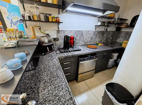 Küçükyalı Çınar Mahallesinde Okul Karşısda Cafeterya