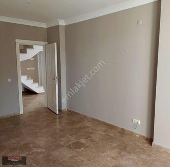 Alanya'nın İncisi Avsallar'da 3+1-200m2 Teraslı Saunalı Havuzlu