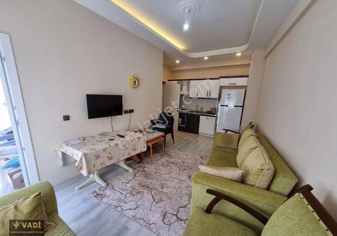 Kuşadası Davutlar Merkezde Satılık Arakat 1+1 Daire